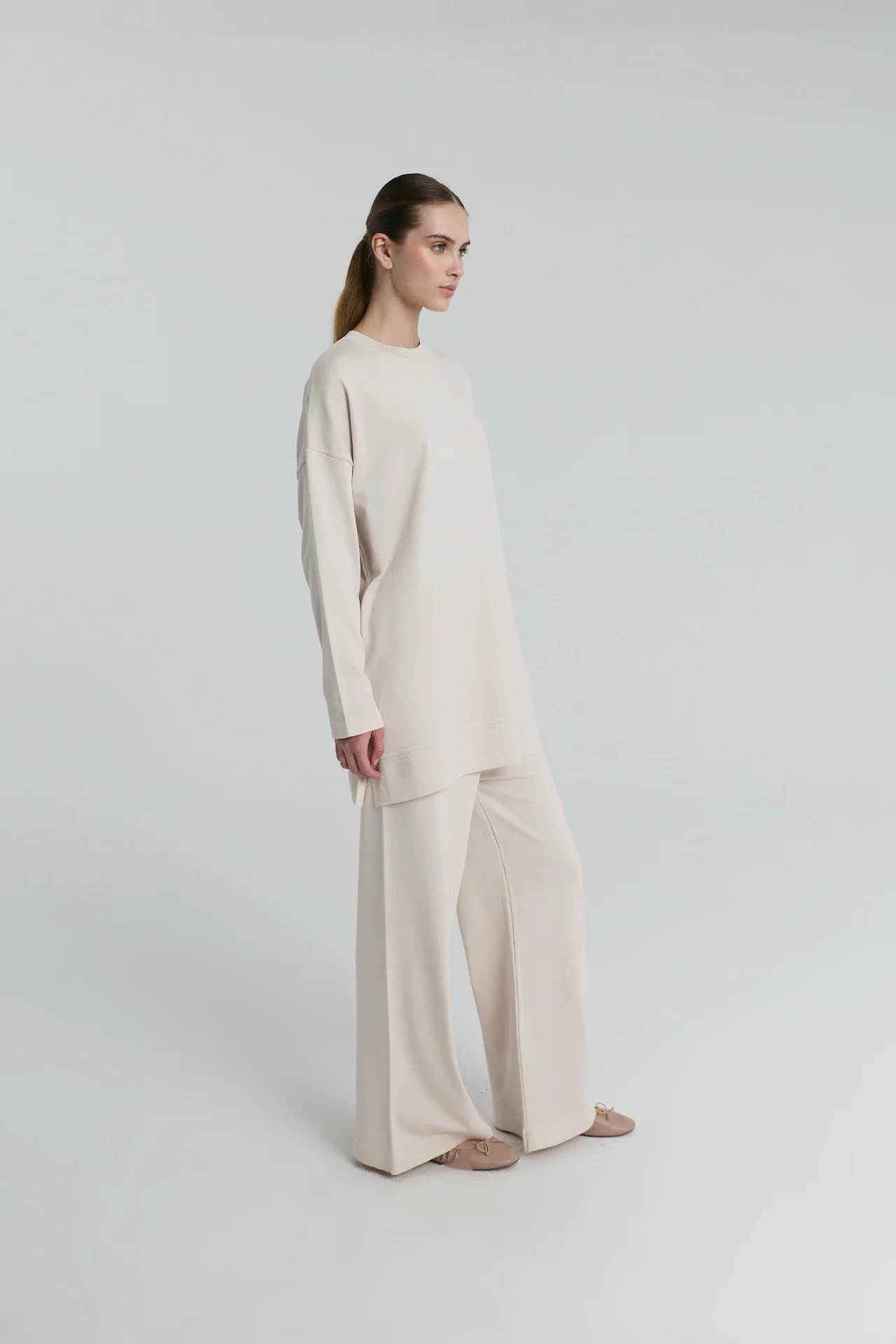 25005 | LILY